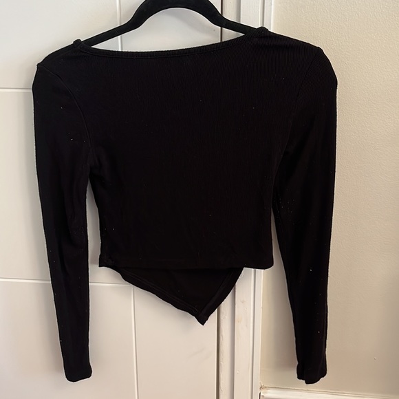 Dazy Basic Black Side Slit Long Sleeve Crop Top - Size Small - Picture 2 of 4